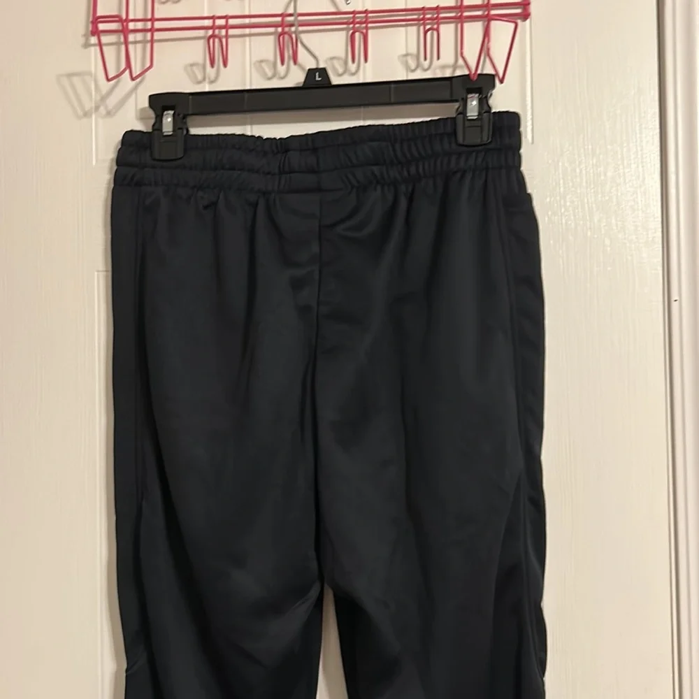 Men’s Under Armour fleece joggers
